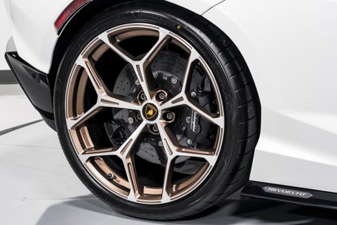 Used 2024 Lamborghini Revuelto image 48