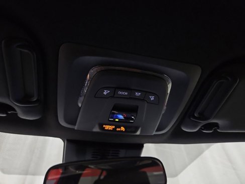 New 2025 Toyota Corolla SE image 24