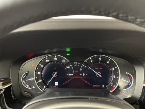 Used 2018 BMW 540i xDrive image 24