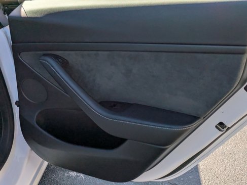 Used 2023 Tesla Model 3 Standard Range image 27