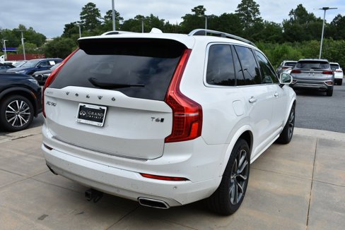 Used 2018 Volvo XC90 T6 Momentum w/ Convenience Package image 12