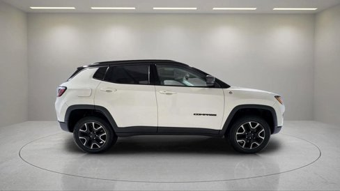 Used 2019 Jeep Compass Trailhawk w/ Leather Interior Group image 2