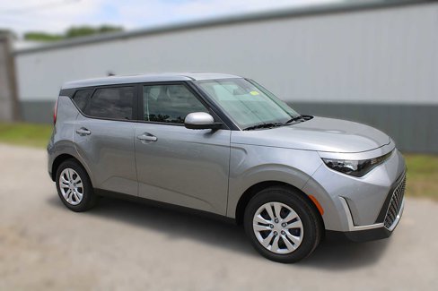 New 2025 Kia Soul LX image 4