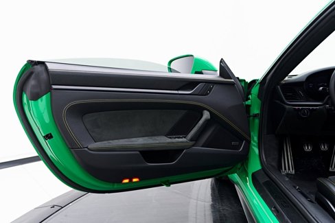Used 2022 Porsche 911 GT3 image 33