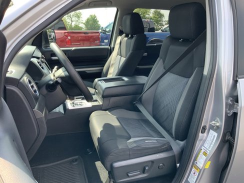 Used 2014 Toyota Tundra SR5 w/ TRD Off Road Package image 23