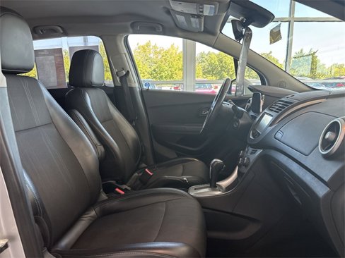 Used 2015 Chevrolet Trax LT w/ LT Plus Package image 18