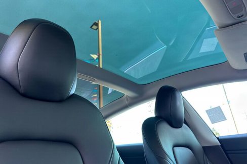 Used 2019 Tesla Model 3 Long Range image 16