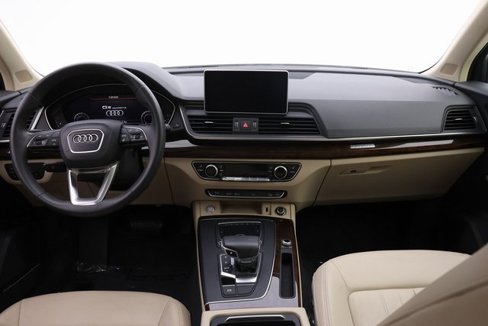 Used 2018 Audi Q5 2.0T Premium Plus w/ Premium Plus Package image 11