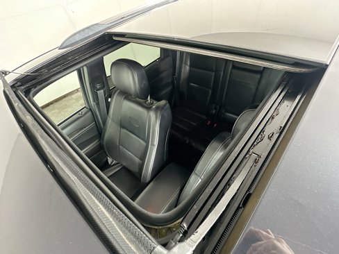 Used 2015 Jeep Grand Cherokee Overland image 22