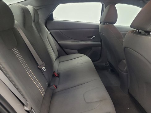 Used 2022 Hyundai Elantra SEL w/ Cargo Package image 19