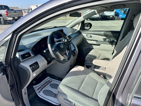 Used 2015 Honda Odyssey EX image 9
