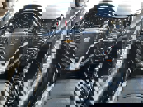 Used 2019 Chevrolet Trax Premier w/ Midnight Edition image 11