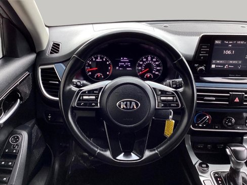 Used 2021 Kia Seltos S image 11