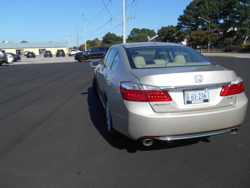 Used 2014 Honda Accord EX-L image 6