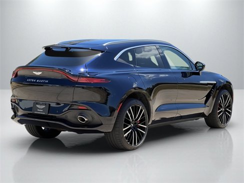 Used 2022 Aston Martin DBX image 10