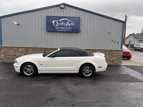 Used 2006 Ford Mustang GT image 1