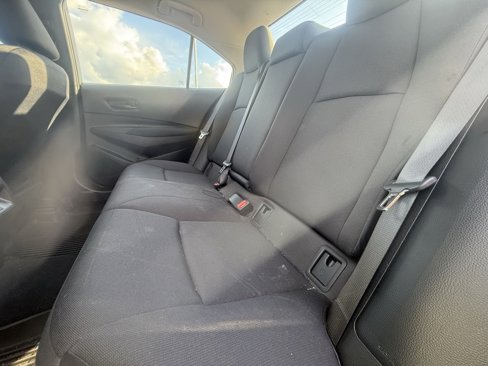 Used 2025 Toyota Corolla LE image 6