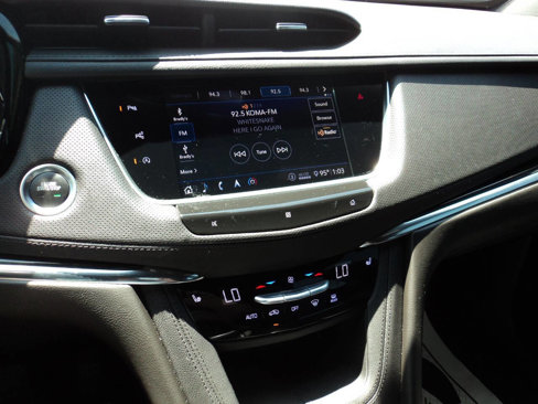 Used 2020 Cadillac XT5 Premium Luxury image 14