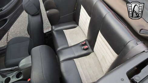 Used 2001 Ford Mustang Cobra image 25