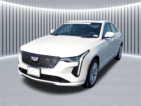 Used 2020 Cadillac CT4 Luxury w/ Sun And Sound Package image 9