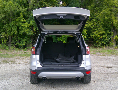 Used 2018 Ford Escape SEL image 11