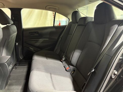 Used 2023 Toyota Corolla LE image 21