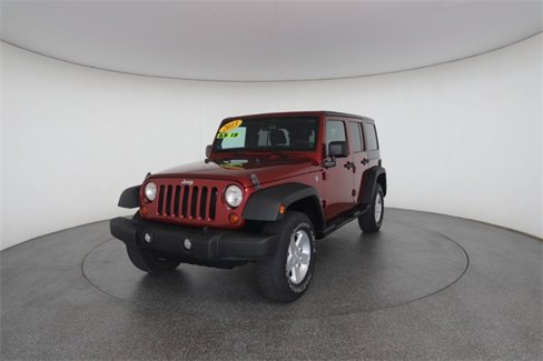 Used 2013 Jeep Wrangler Unlimited Sport image 2
