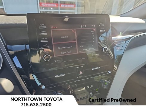 Used 2022 Toyota Camry LE image 11