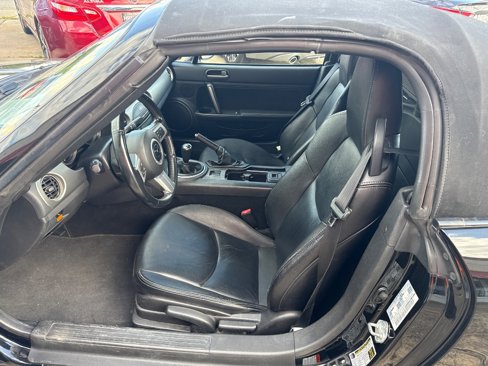 Used 2012 MAZDA MX-5 Miata Grand Touring w/ Premium Pkg image 9