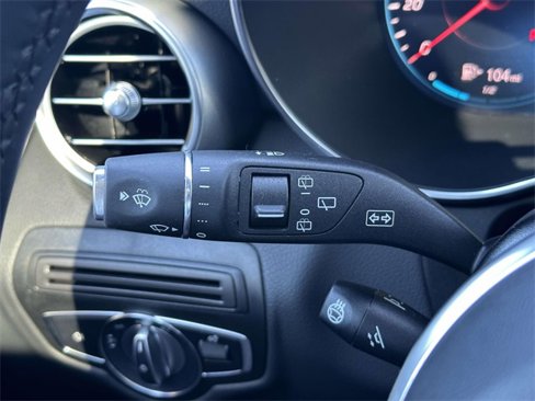Certified 2022 Mercedes-Benz GLC 300 4MATIC image 22