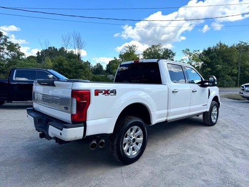 Used 2017 Ford F250 Platinum w/ FX4 Off-Road Package image 4