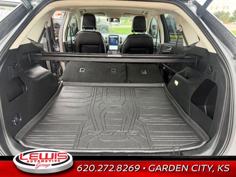 Used 2022 Ford Edge SEL w/ Convenience Package image 19