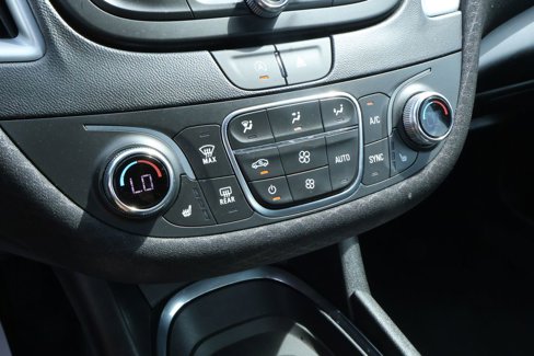 Used 2023 Chevrolet Malibu LT image 15