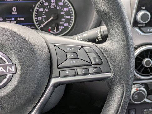 Used 2025 Nissan Sentra SV image 18