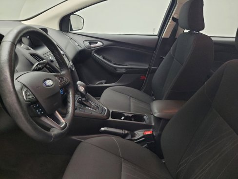 Used 2018 Ford Focus SE w/ Cold Weather Package image 17