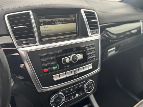 Used 2015 Mercedes-Benz ML 400 4MATIC image 22