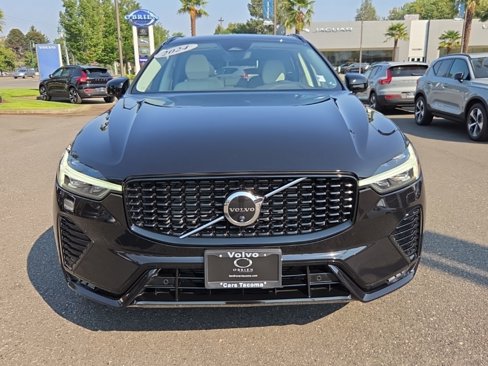 Certified 2024 Volvo XC60 B5 Plus image 11