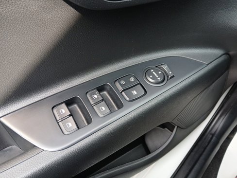 Used 2020 Kia Rio LX image 25
