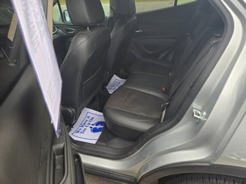 Used 2022 Buick Encore Preferred w/ Safety Package image 8
