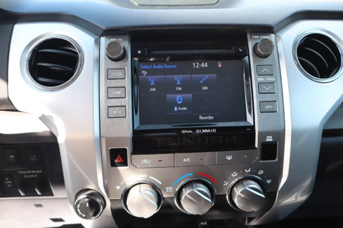 Used 2018 Toyota Tundra SR5 w/ SR5 Upgrade Package image 18