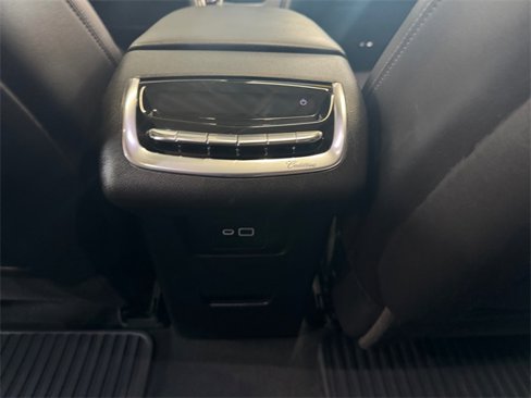 Used 2020 Cadillac XT6 Sport image 17