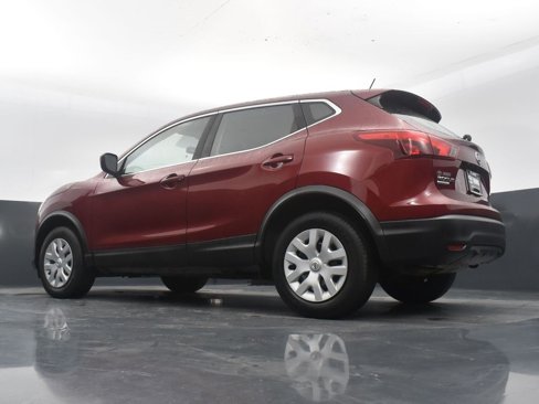 Used 2019 Nissan Rogue Sport S image 34