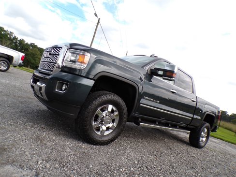 Used 2019 GMC Sierra 3500 Denali w/ Duramax Plus Package image 33