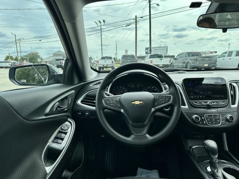 Used 2024 Chevrolet Malibu LT image 13