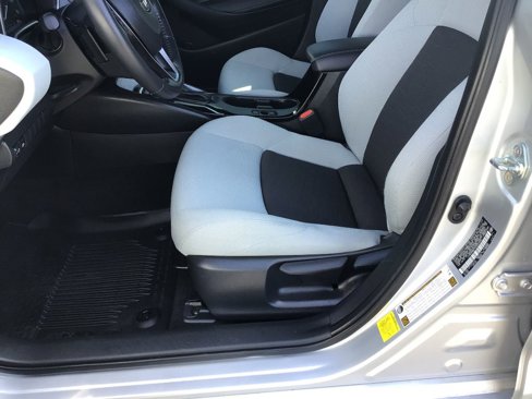 Used 2024 Toyota Corolla SE image 11