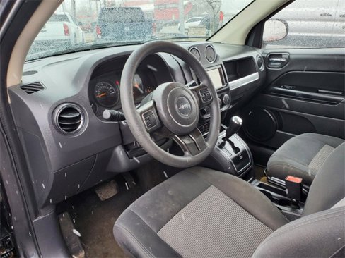 Used 2016 Jeep Compass Sport w/ Power Value Group image 9