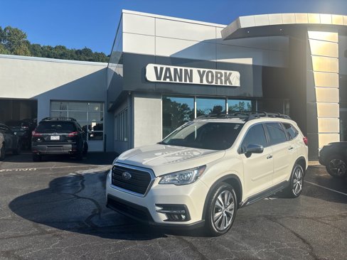 Certified 2020 Subaru Ascent Touring w/ Popular Package #3 image 1
