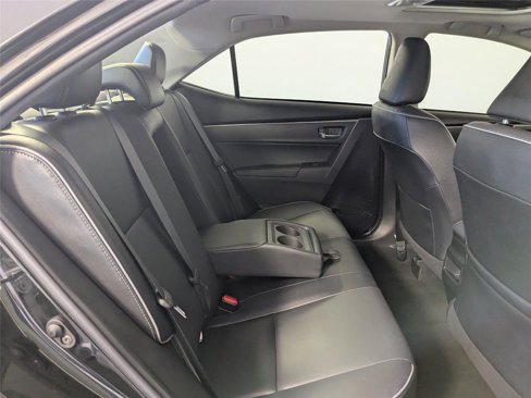 Used 2019 Toyota Corolla XLE image 3