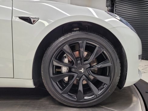 Used 2020 Tesla Model 3 Long Range image 48