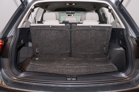 Used 2020 Volkswagen Tiguan S image 31